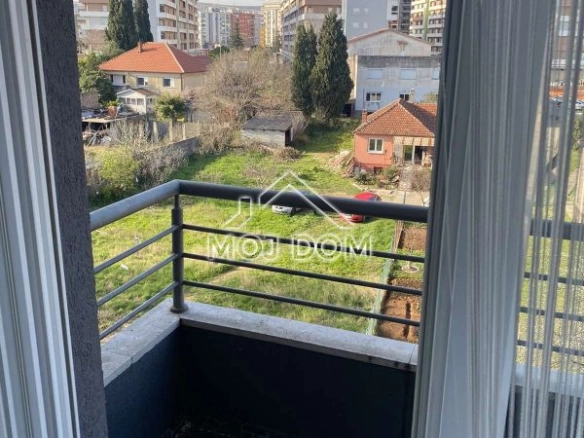 Izdavanje: Jednosoban stan 47 m² – Podgorica — fotografija 5