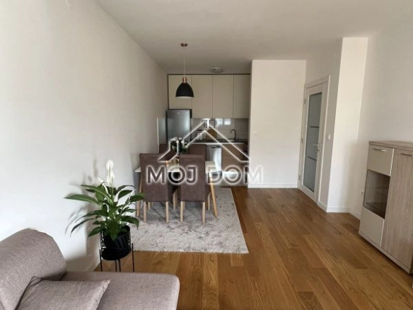 Izdavanje: Jednosoban stan 49 m² – Central Point, Podgorica — fotografija 3