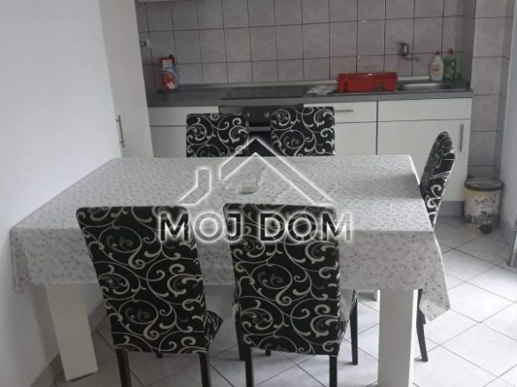 Izdavanje: Dvosoban stan 69 m² – Stari aerodrom, Podgorica — fotografija 8