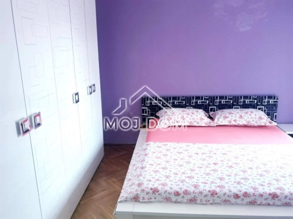 Izdavanje: Dvosoban stan 69 m² – Stari aerodrom, Podgorica — fotografija 9