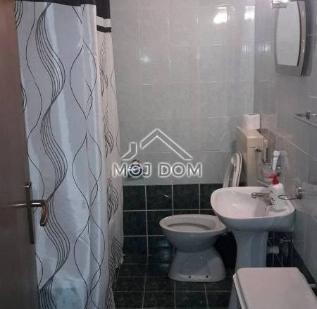 Izdavanje: Dvosoban stan 69 m² – Stari aerodrom, Podgorica — fotografija 16