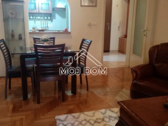 Izdavanje: Dvosoban stan 71 m² – Preko Morače, Podgorica — fotografija 2