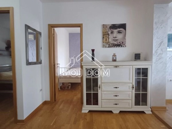 Izdavanje: Dvosoban stan 100 m² – City kvart, Podgorica — fotografija 3