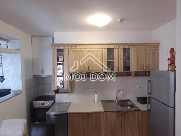 Izdavanje: Dvosoban stan 100 m² – City kvart, Podgorica — fotografija 6