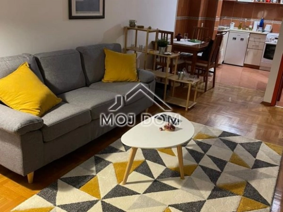 Izdavanje: Jednosoban stan 55 m² – Centar, Podgorica — fotografija 6