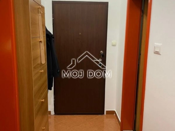 Izdavanje: Jednosoban stan 55 m² – Centar, Podgorica — fotografija 11