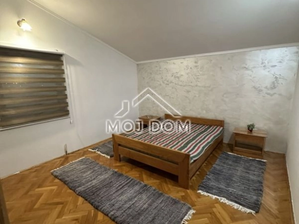 Izdavanje: Kuća 150 m² – Gornja Gorica, Podgorica — fotografija 12
