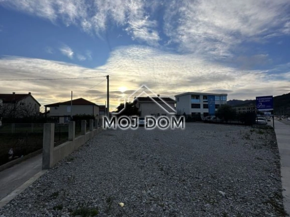 Izdavanje: Kuća 150 m² – Gornja Gorica, Podgorica — fotografija 13
