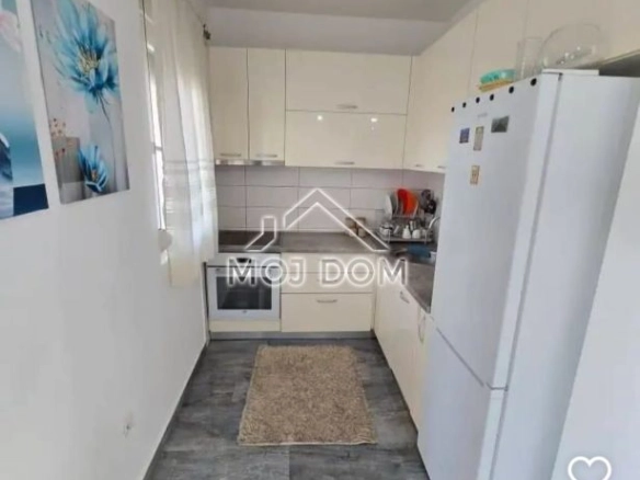 Izdavanje: Kuća 137 m² – Kokoti, Podgorica — fotografija 6