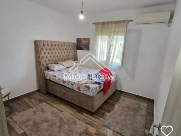 Izdavanje: Kuća 137 m² – Kokoti, Podgorica — fotografija 8
