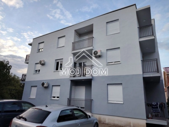 Izdavanje: Dvosoban stan 60 m² – Zabjelo, Podgorica — fotografija 9