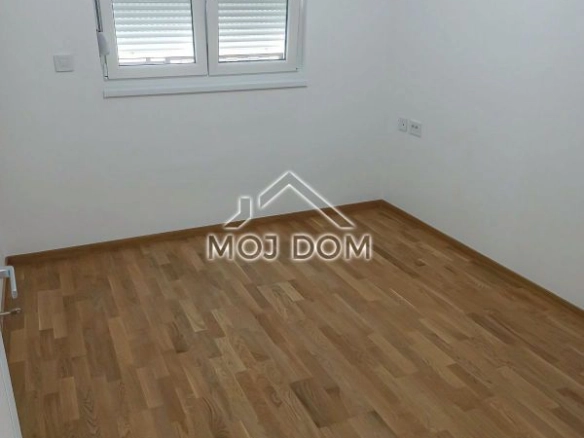 Izdavanje: Jednosoban stan 46 m² – Stari aerodrom, Podgorica — fotografija 9