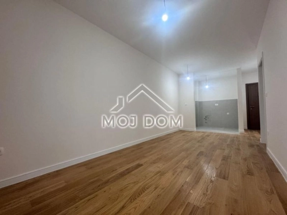 Izdavanje: Jednosoban stan 43 m² – Central Point, Podgorica — fotografija 3