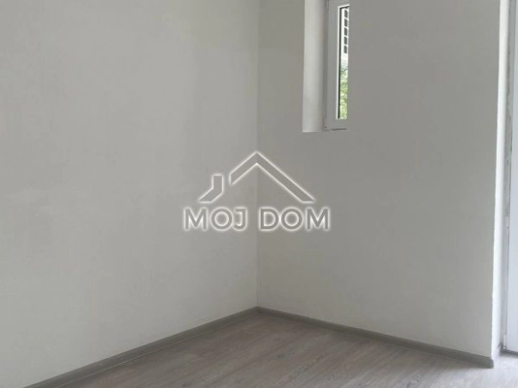 Izdavanje: Poslovni prostor 80 m² – Centar, Podgorica — fotografija 4