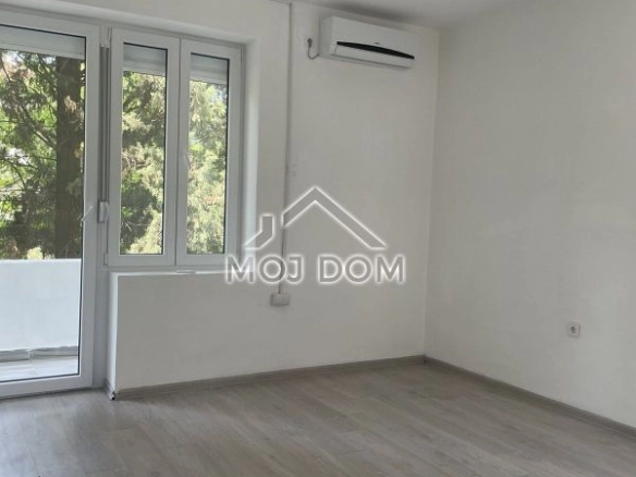 Izdavanje: Poslovni prostor 80 m² – Centar, Podgorica — fotografija 5