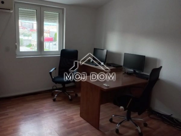 Izdavanje: Poslovni prostor 120 m² – Gornja Gorica, Podgorica — fotografija 4