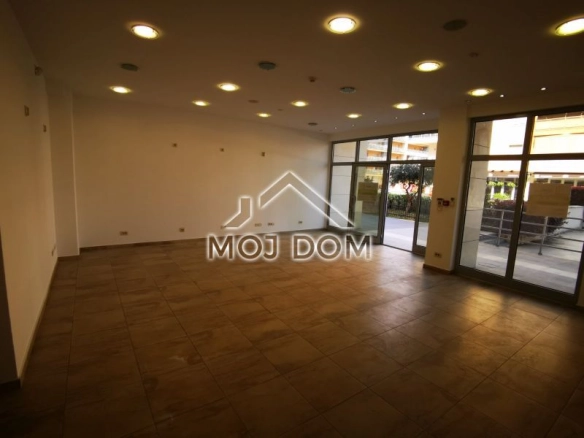 Izdavanje: Poslovni prostor 53 m² – City kvart, Podgorica — fotografija 6