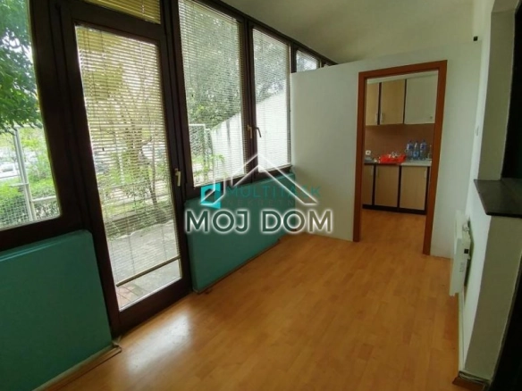 Izdavanje: Poslovni prostor 75 m² – Momišići, Podgorica — fotografija 5