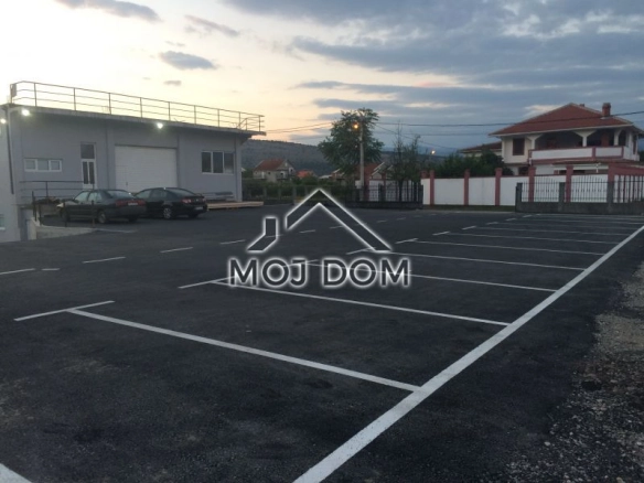 Izdavanje: Poslovni prostor 500 m² – Gornja Gorica, Podgorica — fotografija 2