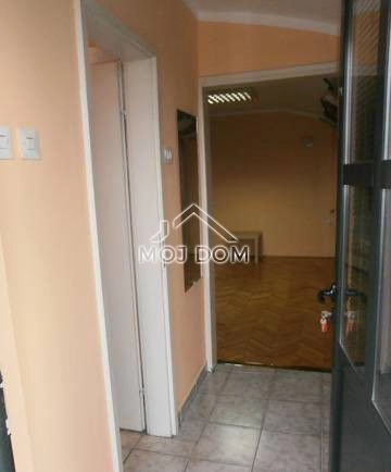 Poslovni prostor sa izlogom u centru Podgorice