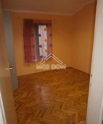 Izdavanje: Poslovni prostor 104 m² – Centar, Podgorica — fotografija 4