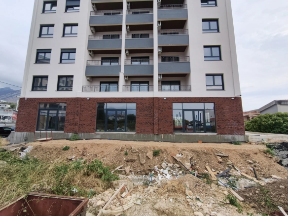 Poslovni prostor 318 m² – Bar — fotografija 4