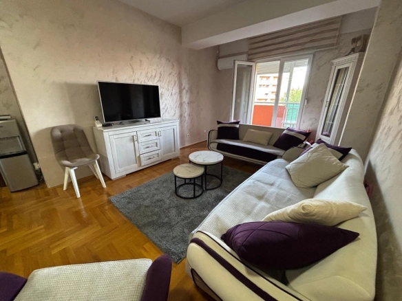 Trosoban stan 93 m² – City kvart, Podgorica — fotografija 2