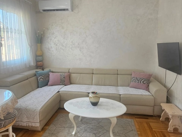 Dvosoban stan 40 m² – Zagorič, Podgorica — fotografija 3