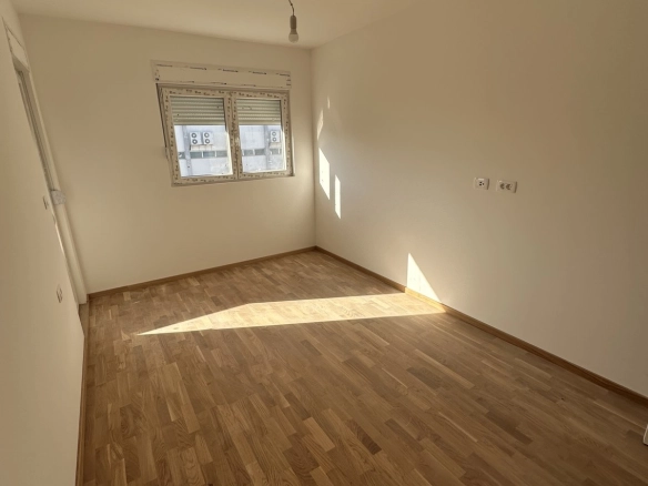 Trosoban stan 94 m² – Zabjelo, Podgorica — fotografija 6