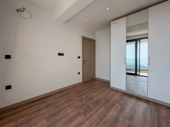 Trosoban stan 93 m² – Komoševina, Budva — fotografija 16