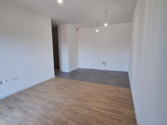Jednosoban stan u kompleksu Posh Residence, Tološi, Podgorica — fotografija 2