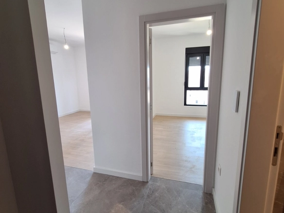 Jednosoban stan u kompleksu Posh Residence, Tološi, Podgorica — fotografija 3