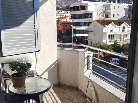 Jednosoban stan u Rozinu, Budva — fotografija 7