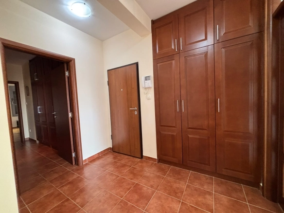 Izdavanje: Trosoban stan 125 m² – Gorica C, Podgorica — fotografija 8