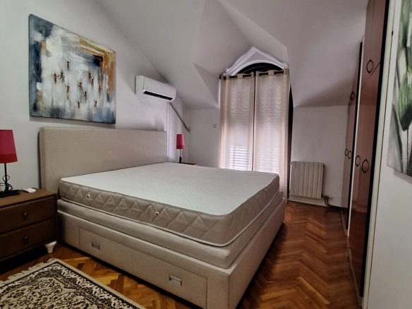 Izdavanje: Kuća 290 m² – Gorica C, Podgorica — fotografija 14