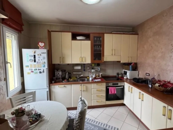 Trosoban stan 109 m² – Momišići, Podgorica — fotografija 4
