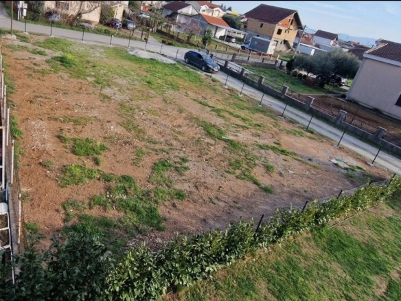 Plac 443 m² – Donja Gorica, Podgorica — fotografija 3