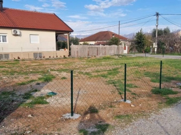 Plac 443 m² – Donja Gorica, Podgorica — fotografija 4