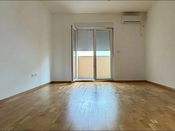 Dvosoban stan 73 m² – Tuški put, Podgorica — fotografija 5