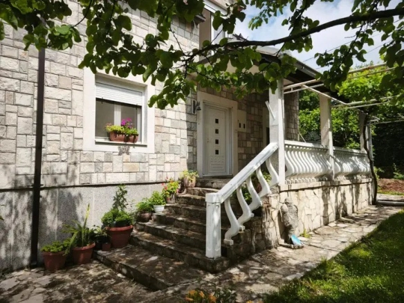 Kuća 349 m² – Vranići, Podgorica — fotografija 5