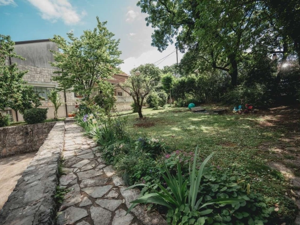 Kuća 349 m² – Vranići, Podgorica — fotografija 15