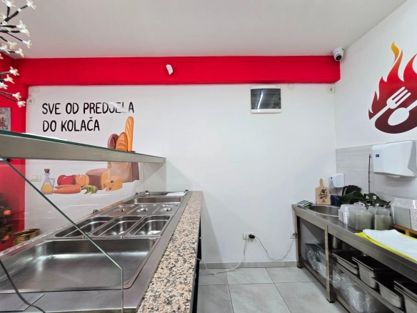 Opremljen poslovni prostor u City kvartu, Podgorica — fotografija 5