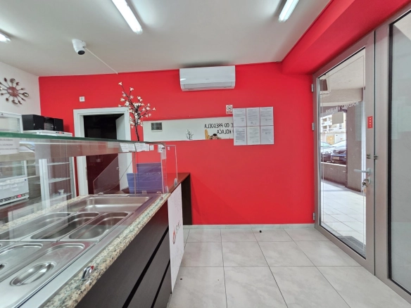 Opremljen poslovni prostor u City kvartu, Podgorica — fotografija 7
