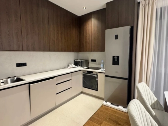 Izdavanje: Kuća 225 m² – Gornja Gorica, Podgorica — fotografija 4