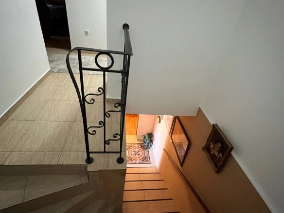 Kuća 200 m² – Donja Gorica, Podgorica — fotografija 8