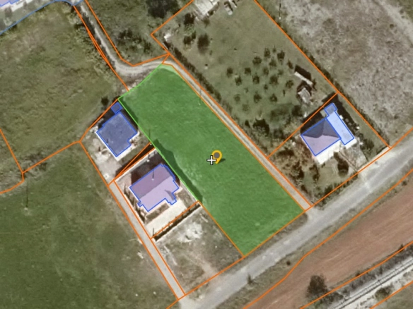 Plac 1.775 m² – Zelenika, Podgorica — fotografija 2