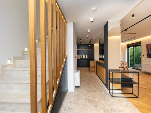 Izdavanje: Kuća 180 m² – Gornja Gorica, Podgorica — fotografija 4