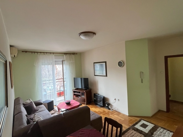 Jednosoban stan 43 m² na Zabjelu, Podgorica — fotografija 2