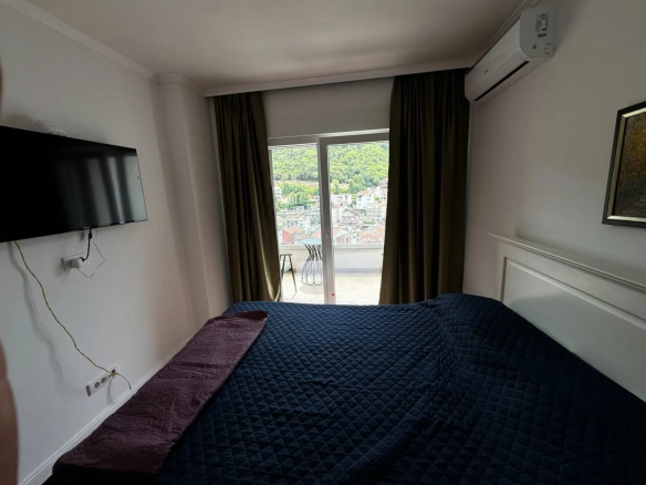 Trosoban stan 140 m² – Budva — fotografija 16