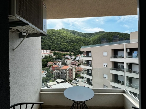 Trosoban stan 140 m² – Budva — fotografija 19
